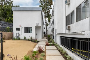 Building Photo - Fairfax Townhomes