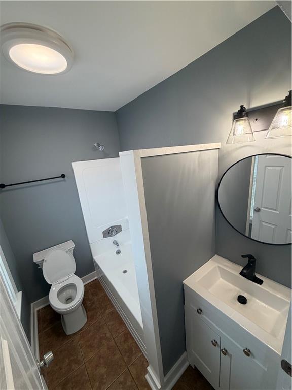 Building Photo - 87 Maple Ave