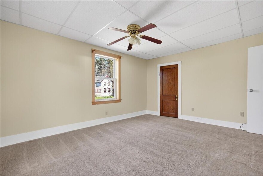 Building Photo - 204 Saratoga Ave