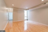 Building Photo - 319 N Preston St