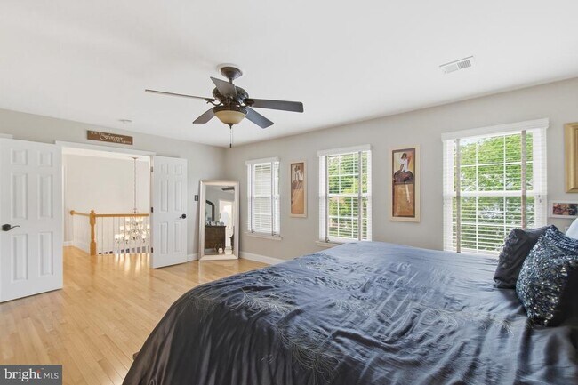 Building Photo - 14997 Grassy Knoll Ct