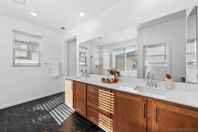 Building Photo - 32188 Penstemon Wy