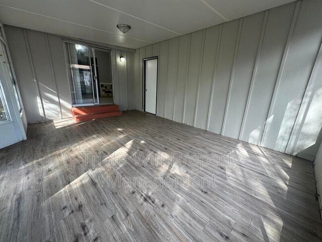 Building Photo - 5118 Longhorn Trail