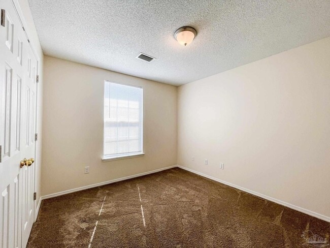 Building Photo - 8921 Camshire Cir