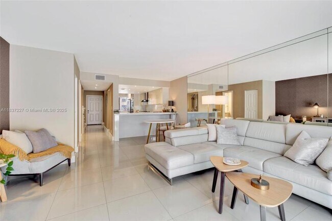 Building Photo - 2 bedroom in North Miami Beach FL 33179
