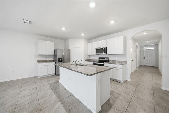 Building Photo - 32597 Kobuk Valley Ave