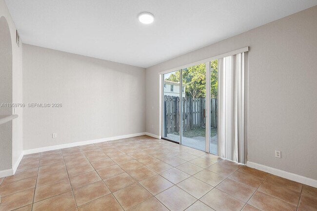 Building Photo - 3952 SW 157th Ave