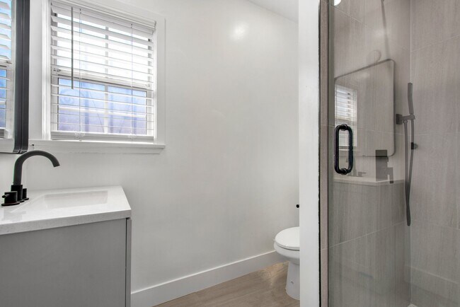 Bathroom 2 - 1002 W 122nd St