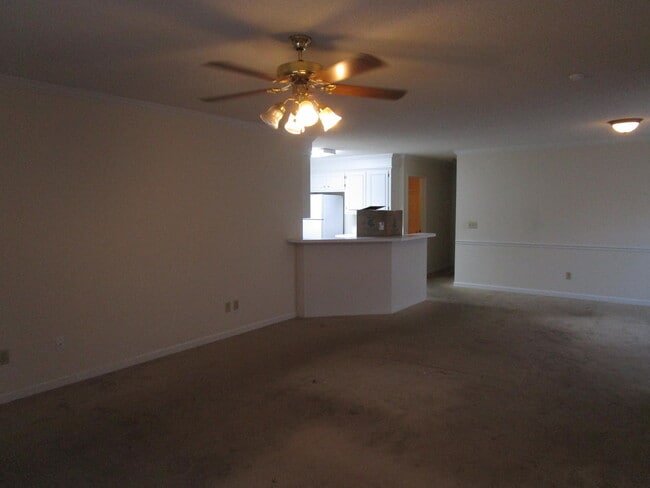 Building Photo - 345 Wildwood Ave