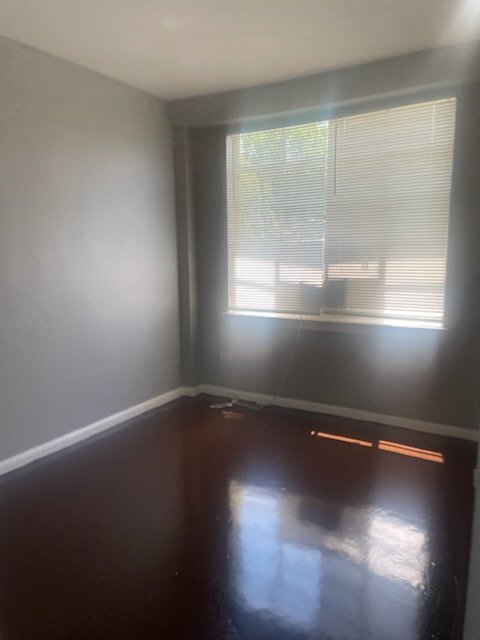 Primary Photo - "Charming 2-Bedroom Retreat with Spacious ...