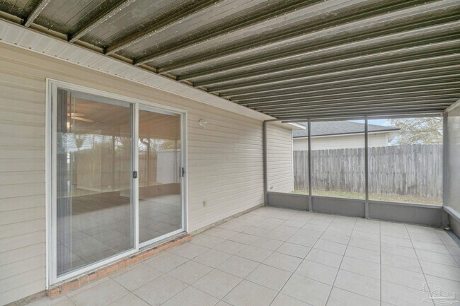 Building Photo - 2037 Marquesas Ln