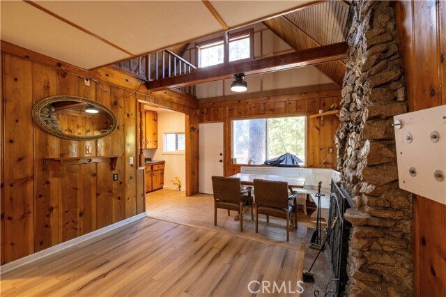 Building Photo - 2242 Deep Creek Dr
