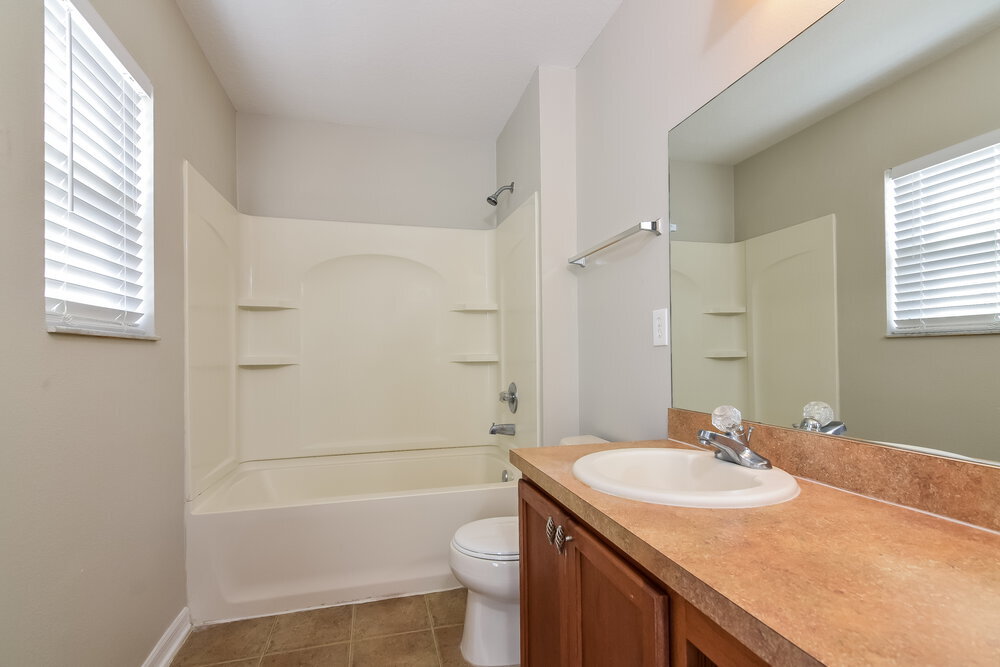 Building Photo - 18832 Sunterra Dr