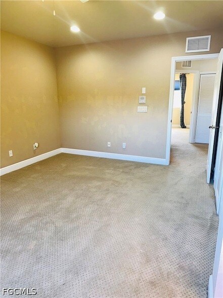 Building Photo - 3396 Dandolo Cir