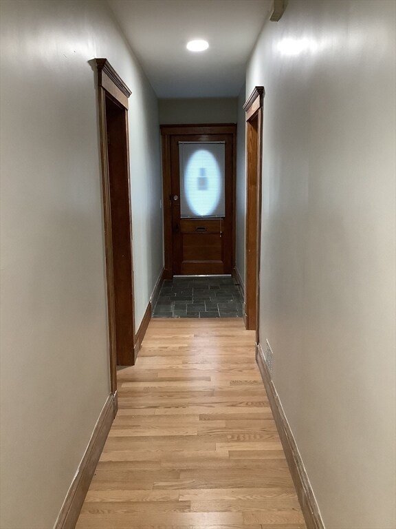 Building Photo - 19-21 Glendale St