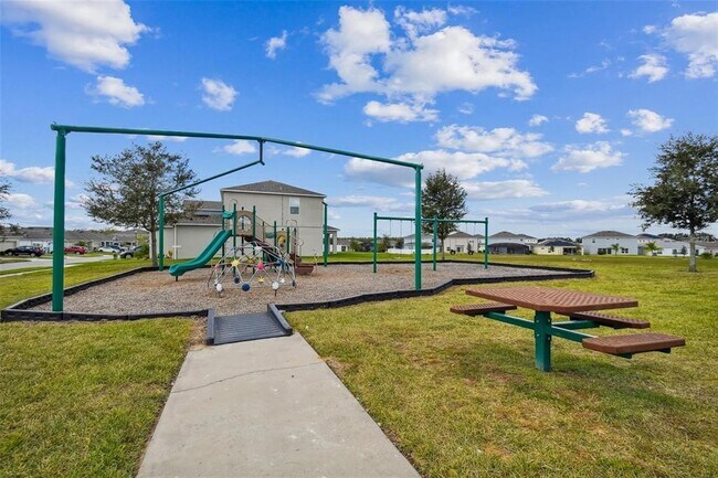 Building Photo - 129 Williamson Dr