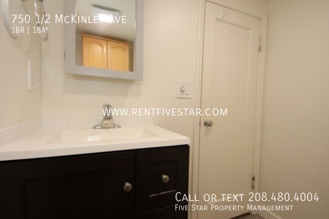 Building Photo - 750 1/2 McKinley Ave-