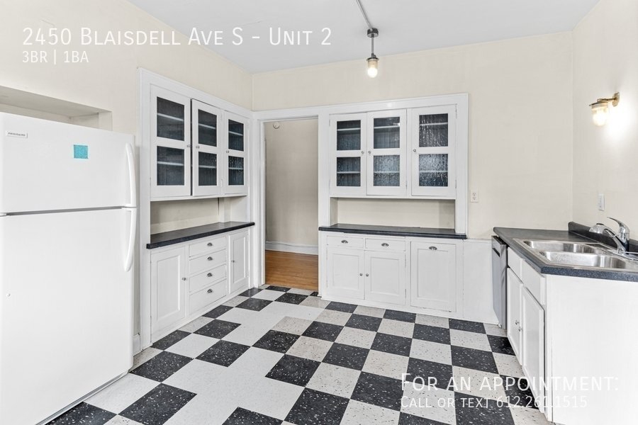 Building Photo - 2450 Blaisdell Ave