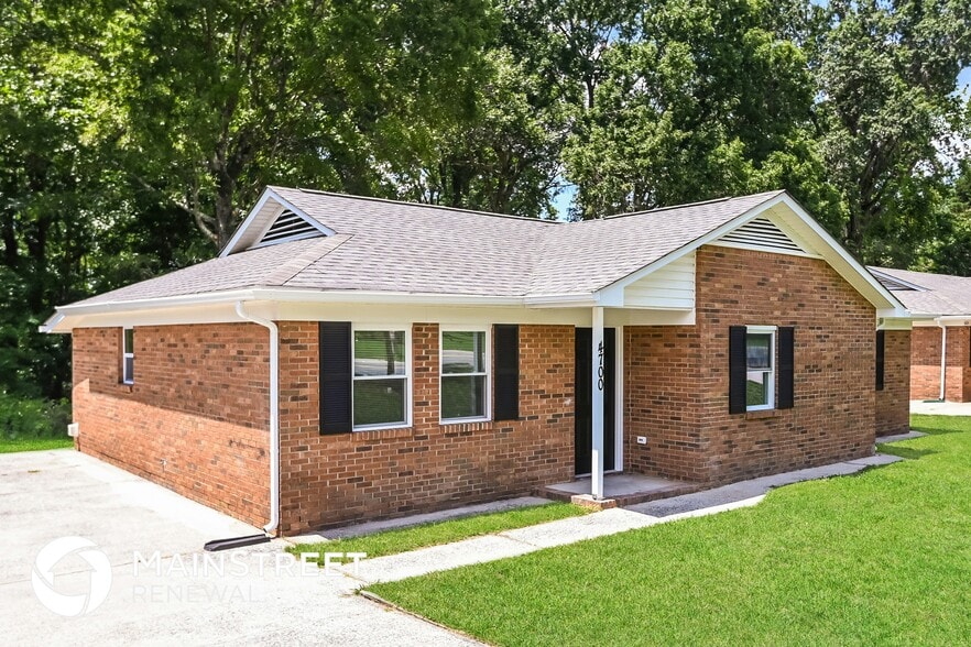 Building Photo - 4700 Lawrence Orr Rd