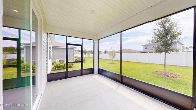 Building Photo - 299 Spruce Hl Pt