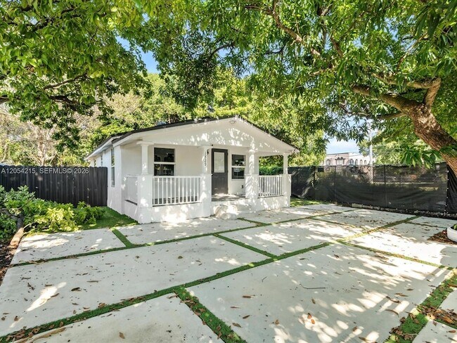 Building Photo - 1829 NW 62nd Terrace