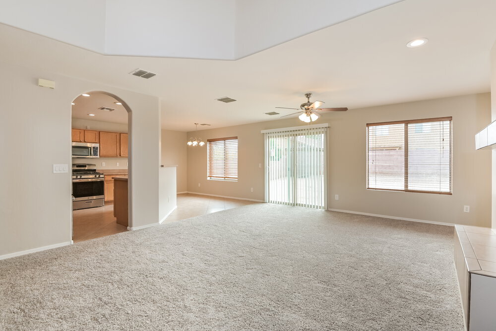 Building Photo - 641 W Emerald Key Dr