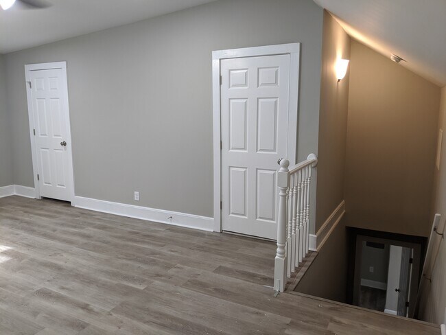 Building Photo - 2861 Forrest Hills Dr SW