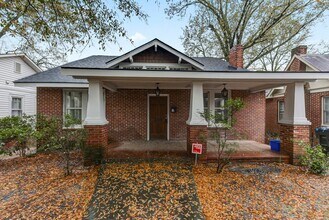 Building Photo - Cozy 3BR/2BA Home Steps from USC – PRE-LEA...