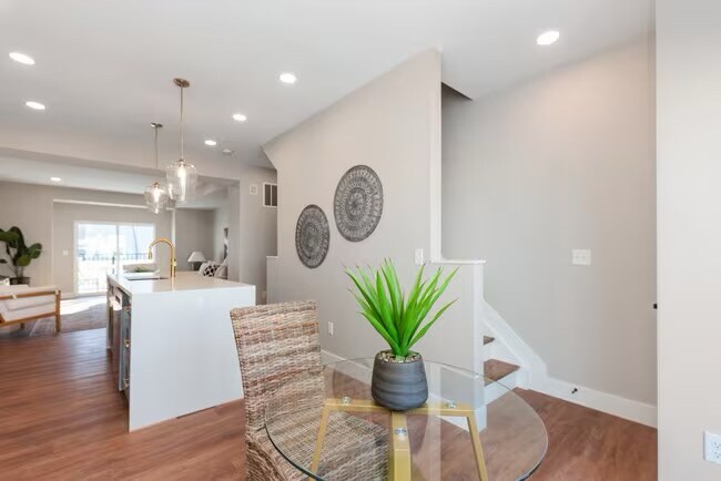 Building Photo - 4492 Butterfield Pl