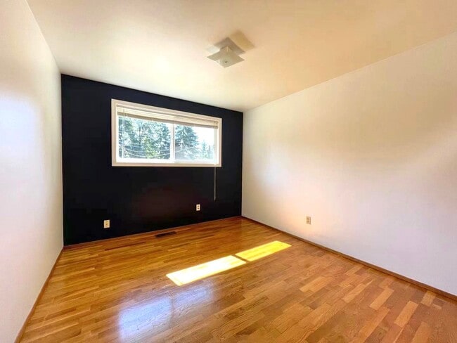 Building Photo - Great Home for rent