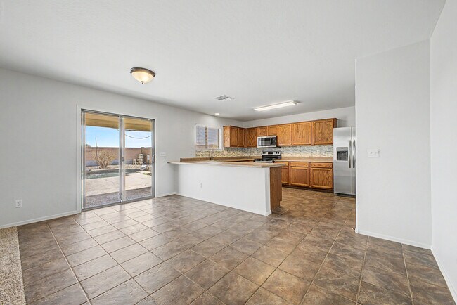 Building Photo - 25683 W Satellite Ln