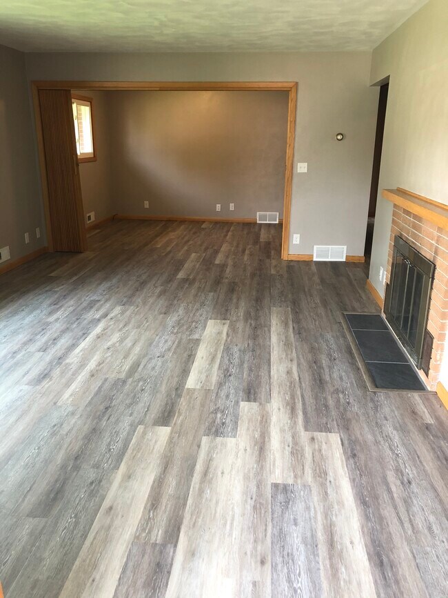 LIVING ROOM - 125 15th St NE