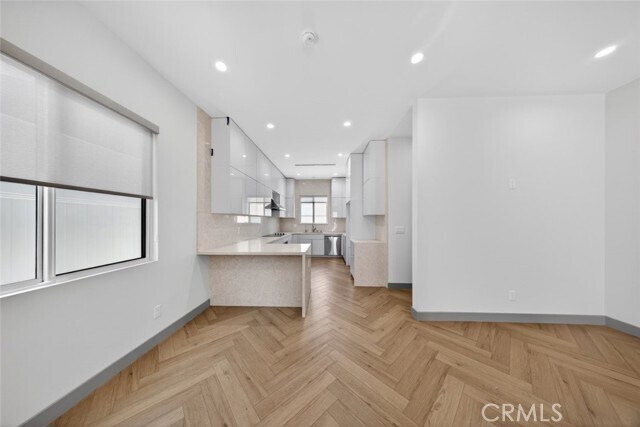 Building Photo - 10843 Cantara St
