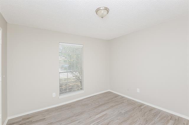 Building Photo - 6400 Rock Springs Dr