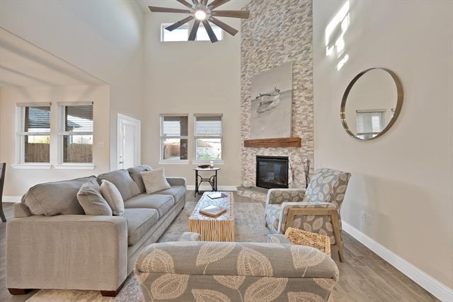 Building Photo - 11021 Canyon Mine Dr