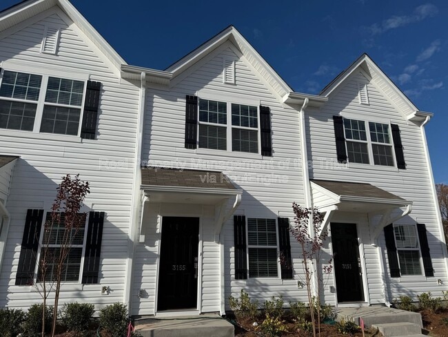 Building Photo - 3155 Fall Hls Dr