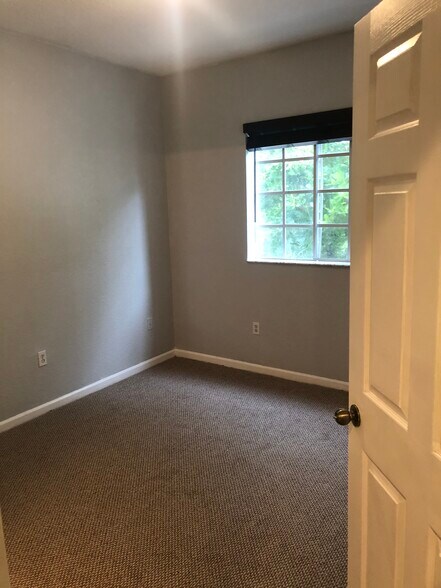 Building Photo - 7937 Tuscany Ct