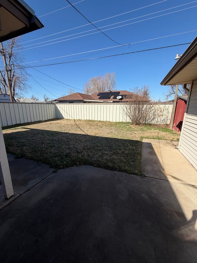 Building Photo - 7521 NW 28th St