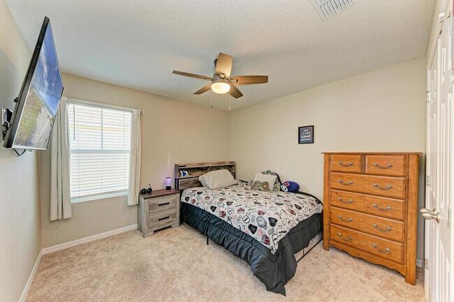 Building Photo - Beautiful Home For Rent In Crosswind Point!