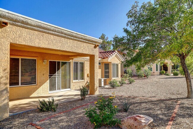 Building Photo - 55+ Age Qualified Community! Sun City Summerlin!!