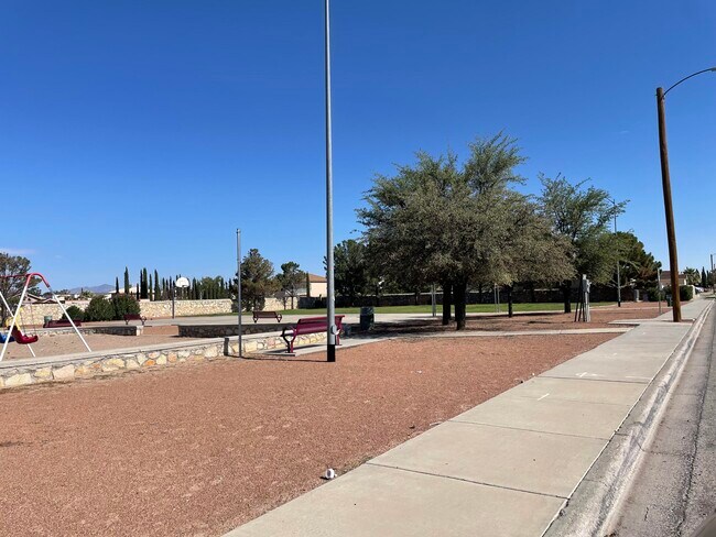 Building Photo - 3057 Manny Aguilera Dr