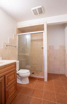 Building Photo - 2400 Archbury Ln