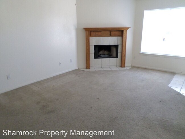 Building Photo - 3 br, 2 bath House - 10108-B Cordoba Court