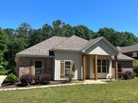 Building Photo - Located in the Redland Elementary and Middle School district.