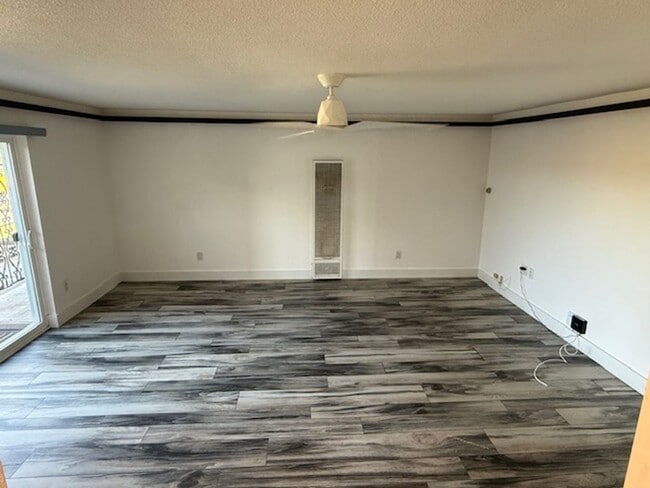 Building Photo - Remodeled 3 Bedroom Home with Bay Views + Stunning Backyard Patio