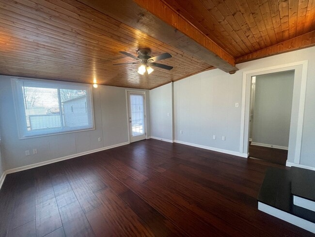 Building Photo - Town Home for rent in Papillion