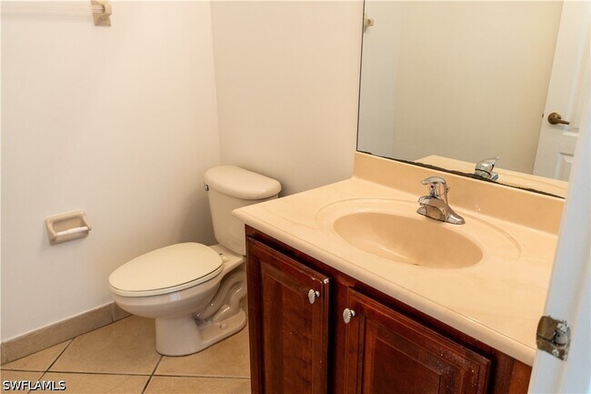 Building Photo - 7029 Ambrosia Ln