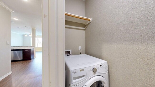 Building Photo - 2025 Harvey Mitchell Pkwy S