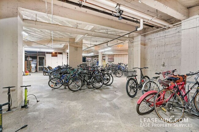 Building Photo - 2500 Q St NW