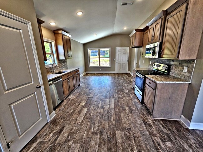 Building Photo - HOUSE for RENT Hartselle 3BR Built 2024